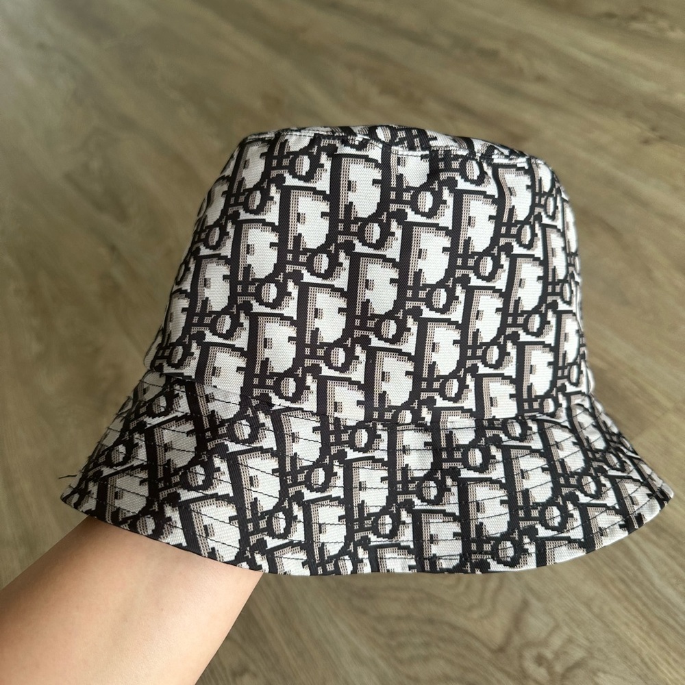DIOR monogram oblique reversible Bucket Hat/ 57cm